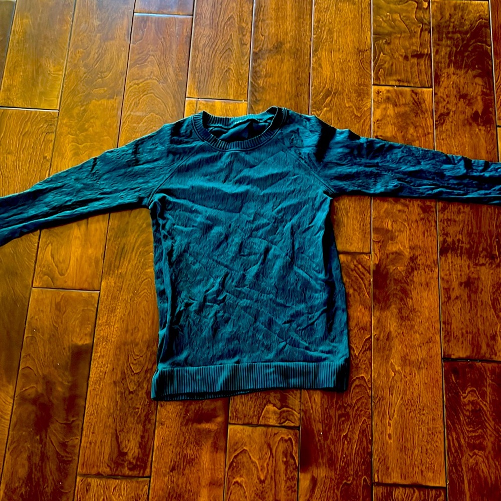Kid's Lululemon top